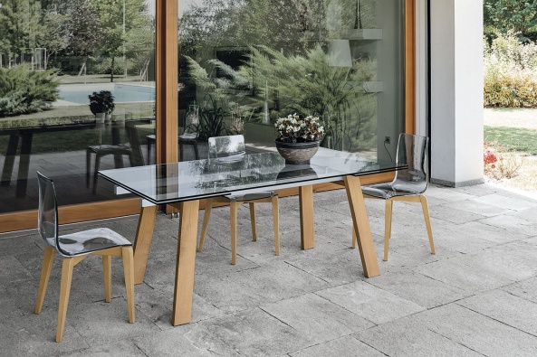 Giove wood dining table
