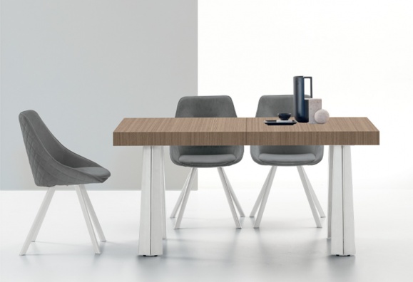 Orfeo dining table - myhome