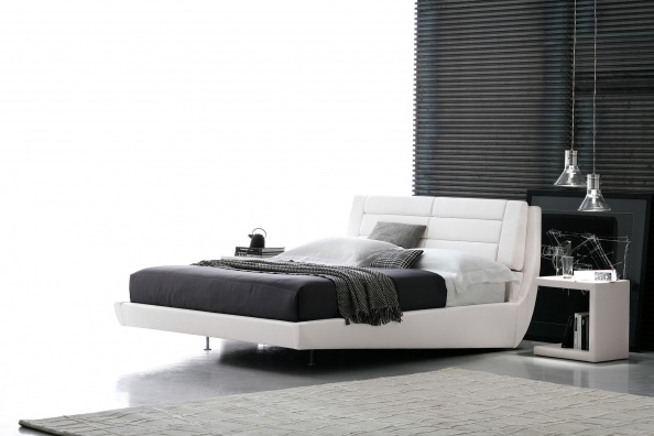 Roma bed