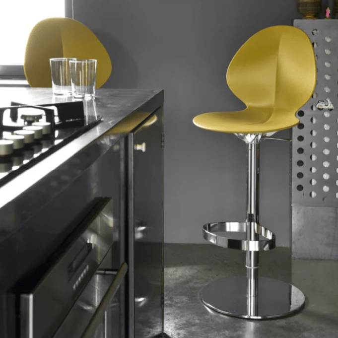 Basil adjustable stool