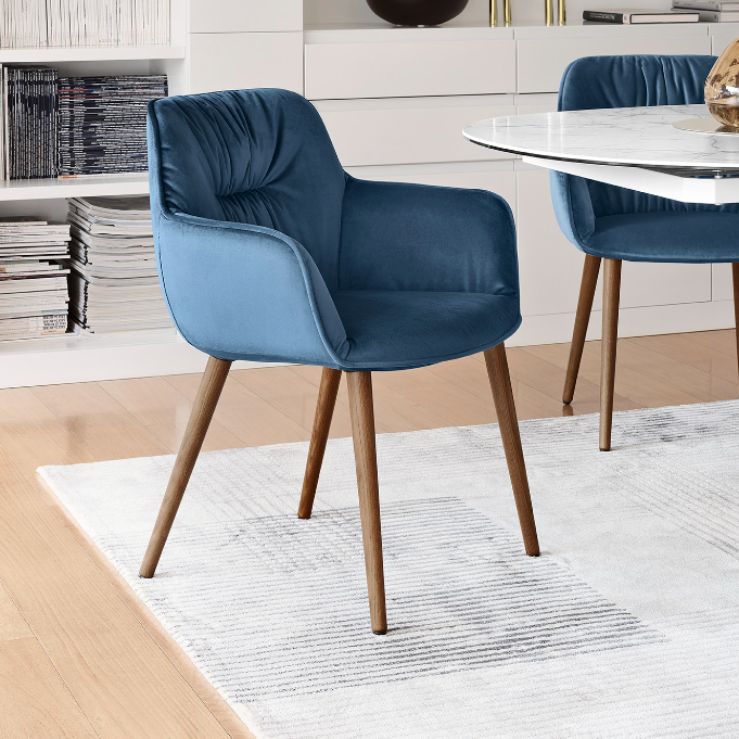 Cocoon soft dining chair