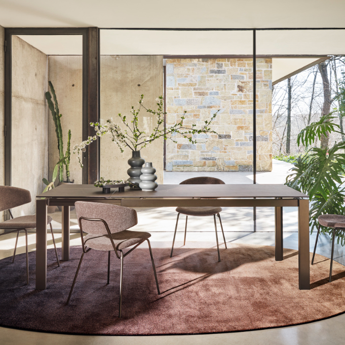 Duca dining table