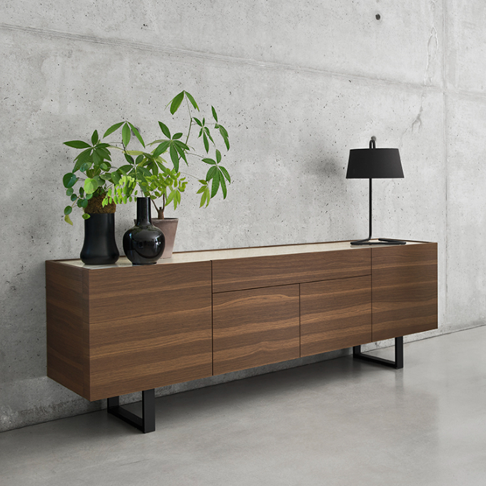 Horizon sideboard