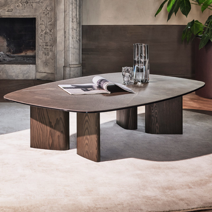 Sandy big coffee table