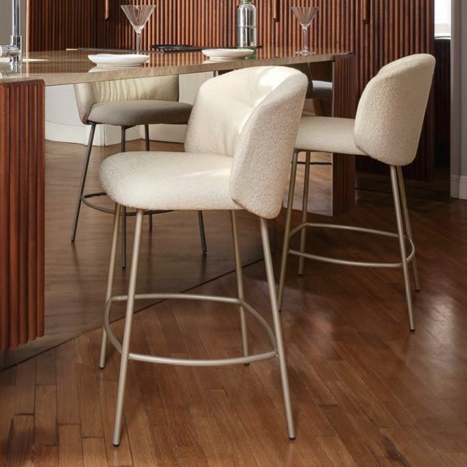 Sweel bar stool