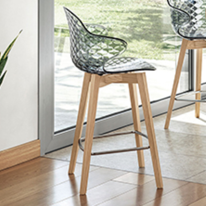 Saint Tropez stool