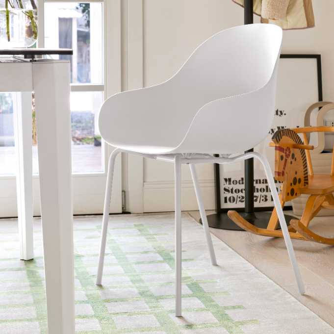 Academy dining armchair