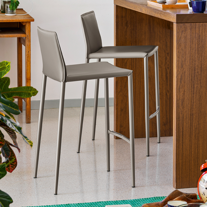 Boheme stool