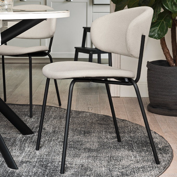 Desy dining chair