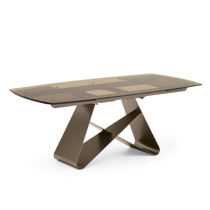 Gemini dining table