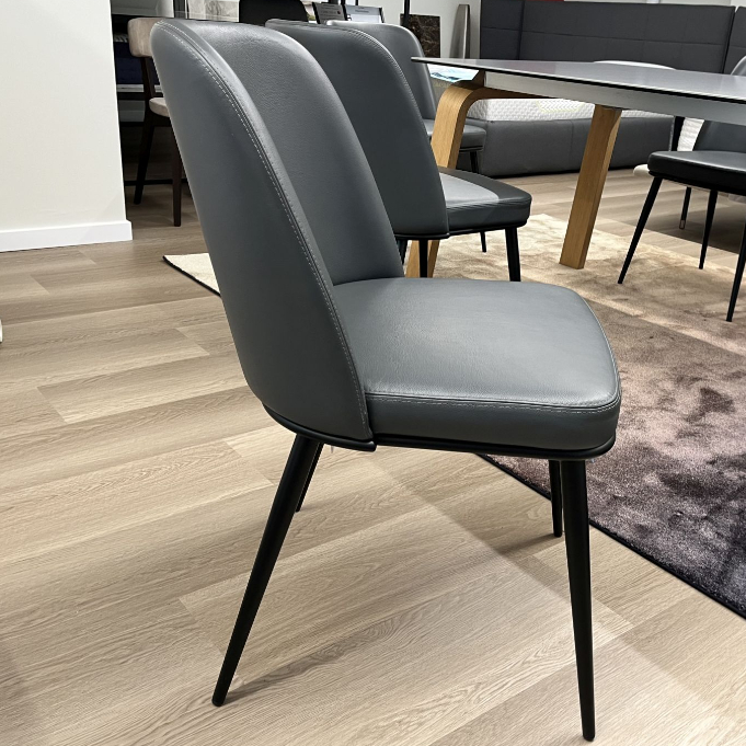 Foyer dining diningchair - 6pcs, showroom sample