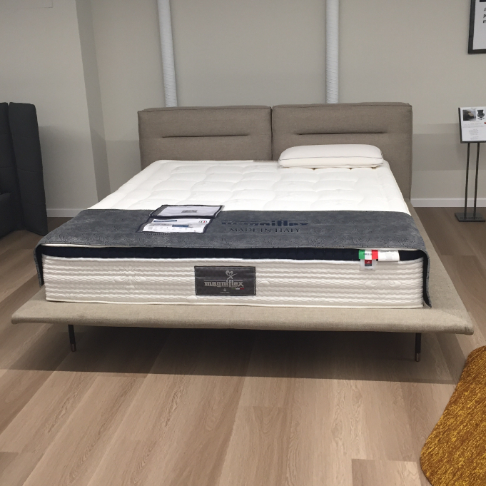 Moonlight double bed - showroom