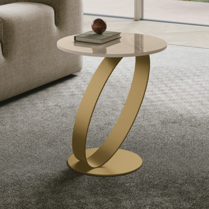 Ring coffee table